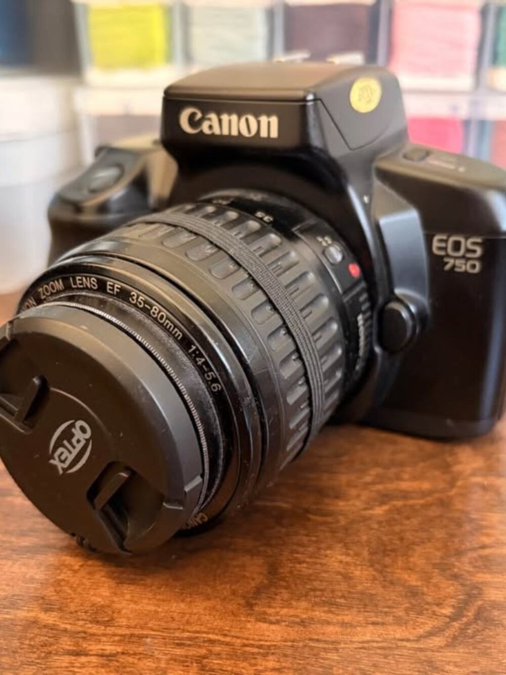 Canon EOS 750 35mm film camera - working with battery!